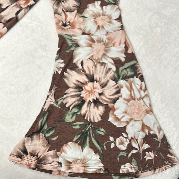 Sew In Love Pink and Brown Bell Sleeve Blouse - Picture 8 of 9